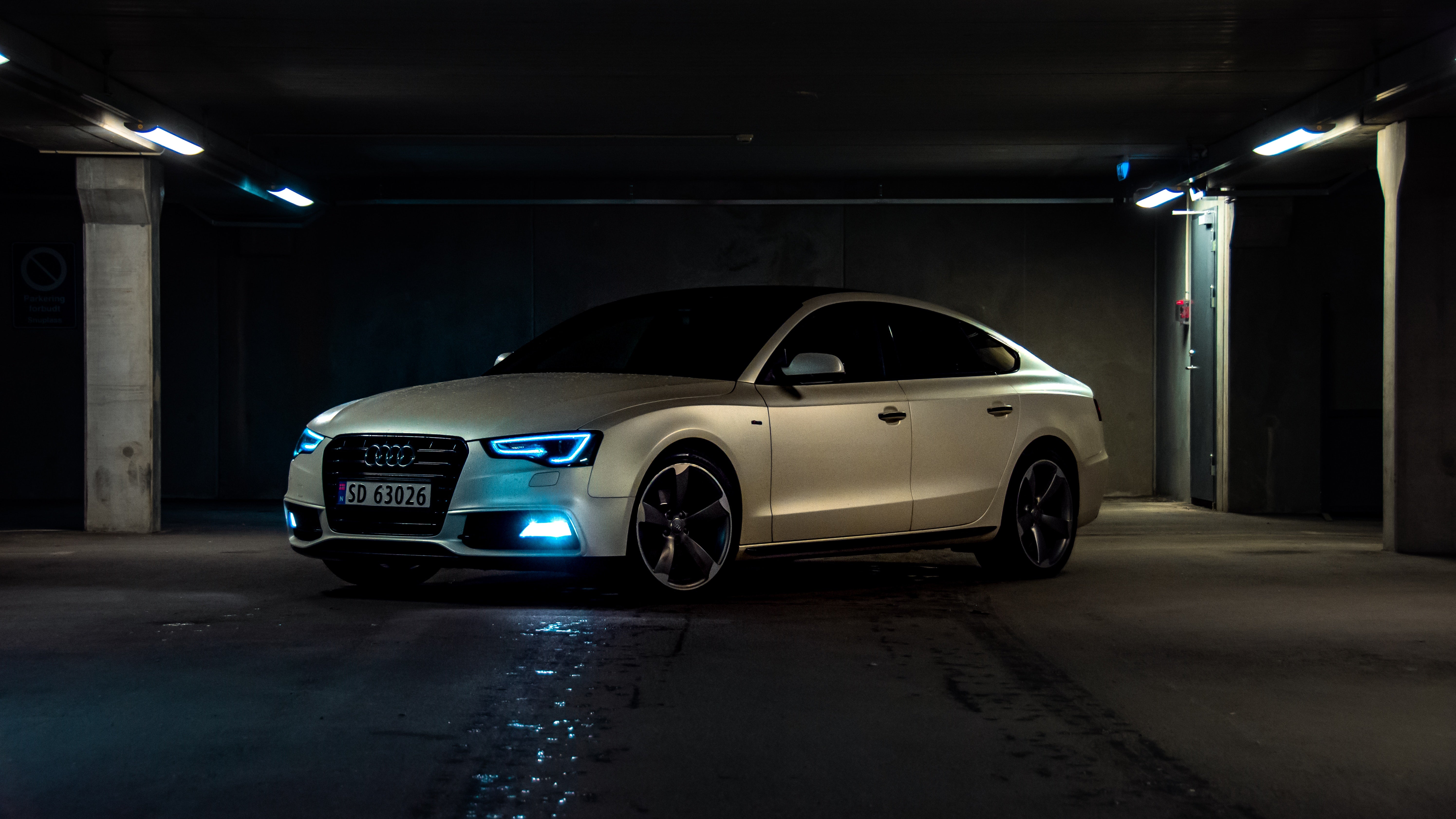 Audi Connectors