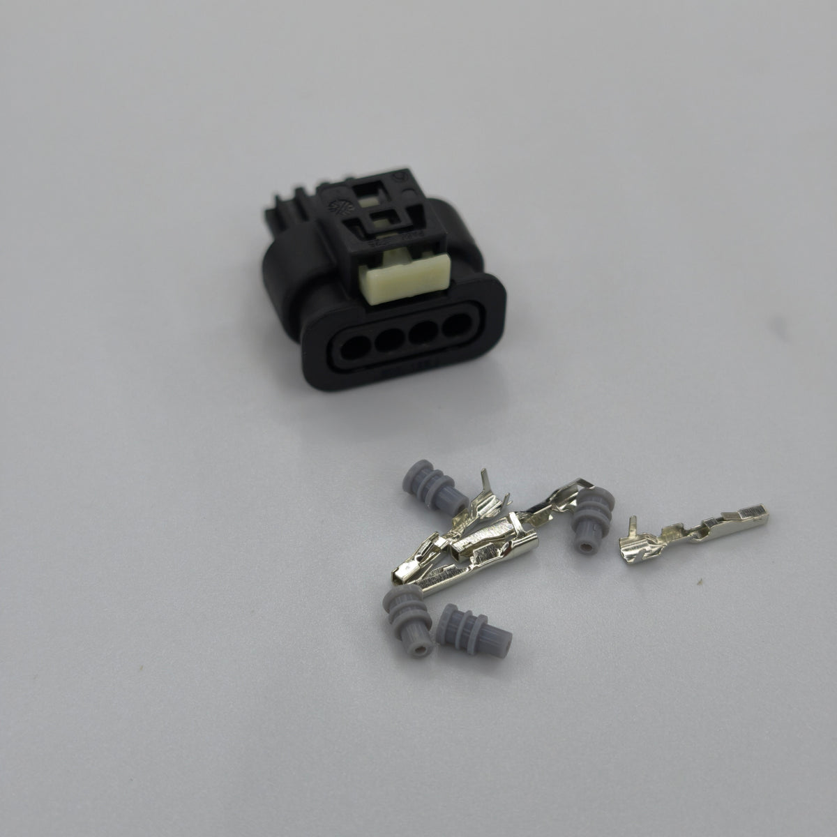 Shutter Plug Radiator Shutter Plug 4 Pin Connector for For BMW F30 F10 G30 G20 X1 X